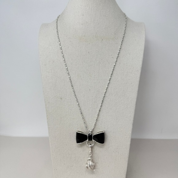 My Flat in London Necklace Enamel Windsor Black Bow Teapot Charm - Picture 2 of 10